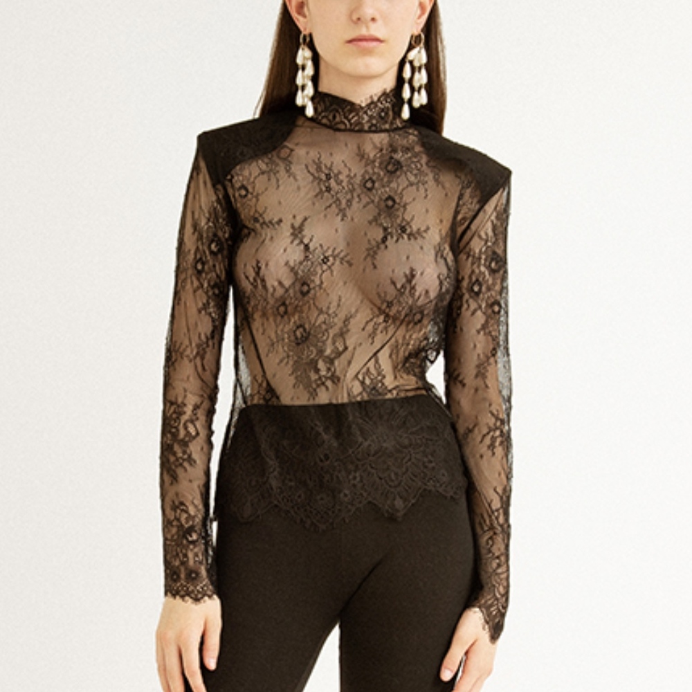 Muna Black Lace Top